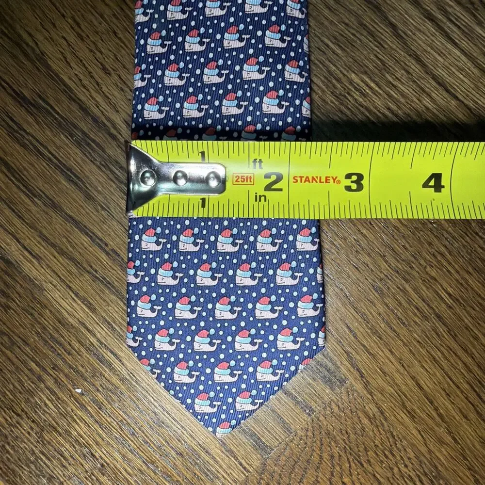 Vineyard Vines Youth Christmas Whale Themed Blue/White Tie